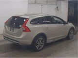 2017 Volvo V60 D4 Sedan for sale, Japanese used car export - photo 2 of 6 | GULJI TRADERS