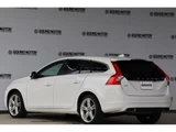 2017 Volvo V60 D4 Diesel Turbo Sedan for sale, Japanese used car export - photo 4 of 9 | GULJI TRADERS