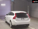 2017 Volvo V60 T5 SE Sedan for sale, Japanese used car export - photo 2 of 9 | GULJI TRADERS