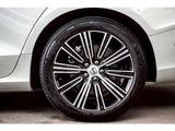 2018 Volvo V60 T5 Sedan for sale, Japanese used car export - photo 42 of 70 | GULJI TRADERS