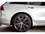 2018 Volvo V60 T5 Sedan for sale, Japanese used car export - photo 44 of 70 | GULJI TRADERS