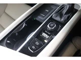 2018 Volvo V60 T5 Sedan for sale, Japanese used car export - photo 62 of 70 | GULJI TRADERS