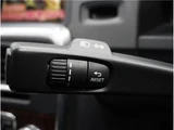 2018 Volvo V60 T3 Sedan for sale, Japanese used car export - photo 60 of 79 | GULJI TRADERS