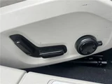 2018 Volvo V60 T5 Sedan for sale, Japanese used car export - photo 32 of 54 | GULJI TRADERS