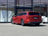 2018 Volvo V60 V60 T5 Sedan for sale, Japanese used car export - photo 2 of 22 | GULJI TRADERS