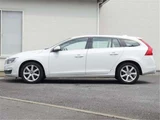 2018 Volvo V60 D4 Sedan for sale, Japanese used car export - photo 11 of 49 | GULJI TRADERS