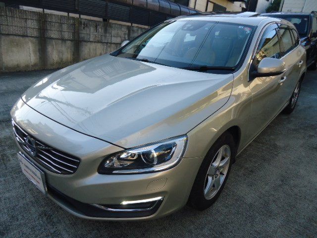 2018 Volvo V60 Sedan for sale, Japanese used car export | GULJI TRADERS