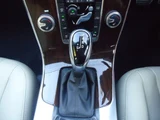 2018 Volvo V60 Sedan for sale, Japanese used car export - photo 14 of 22 | GULJI TRADERS