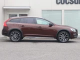 2018 Volvo V60 T5 AWD Sedan for sale, Japanese used car export - photo 7 of 9 | GULJI TRADERS