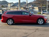 2019 Volvo V60 T5 Sedan for sale, Japanese used car export - photo 15 of 79 | GULJI TRADERS
