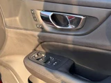 2019 Volvo V60 T5 Sedan for sale, Japanese used car export - photo 39 of 79 | GULJI TRADERS