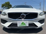 2019 Volvo V60 T5 Sedan for sale, Japanese used car export - photo 39 of 60 | GULJI TRADERS