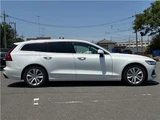 2019 Volvo V60 T5 Sedan for sale, Japanese used car export - photo 54 of 60 | GULJI TRADERS