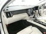 2019 Volvo V60 Sedan for sale, Japanese used car export - photo 34 of 50 | GULJI TRADERS