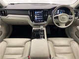 2019 Volvo V60 T6 AWD Sedan for sale, Japanese used car export - photo 26 of 30 | GULJI TRADERS