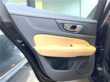 2019 Volvo V60 T5 Sedan for sale, Japanese used car export - photo 16 of 29 | GULJI TRADERS
