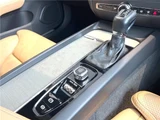 2019 Volvo V60 T5 Sedan for sale, Japanese used car export - photo 26 of 29 | GULJI TRADERS