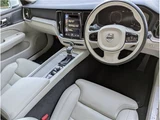 2019 Volvo V60 T5 Sedan for sale, Japanese used car export - photo 10 of 33 | GULJI TRADERS