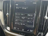 2019 Volvo V60 T5 Sedan for sale, Japanese used car export - photo 24 of 30 | GULJI TRADERS