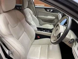 2019 Volvo V60 V60 T5 Sedan for sale, Japanese used car export - photo 6 of 24 | GULJI TRADERS