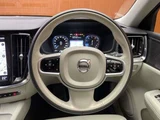 2019 Volvo V60 V60 T5 Sedan for sale, Japanese used car export - photo 8 of 24 | GULJI TRADERS