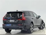 2019 Volvo V60 V60 T5 AWD 4WD Sedan for sale, Japanese used car export - photo 2 of 23 | GULJI TRADERS
