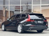 2019 Volvo V60 V60 T5 Sedan for sale, Japanese used car export - photo 2 of 24 | GULJI TRADERS