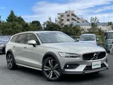 2019 Volvo V60 V60 T5 AWD 4WD Sedan for sale, Japanese used car export - photo 1 of 24 | GULJI TRADERS