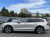 2019 Volvo V60 V60 T5 AWD 4WD Sedan for sale, Japanese used car export - photo 7 of 24 | GULJI TRADERS