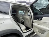 2019 Volvo V60 V60 T5 AWD 4WD Sedan for sale, Japanese used car export - photo 17 of 24 | GULJI TRADERS