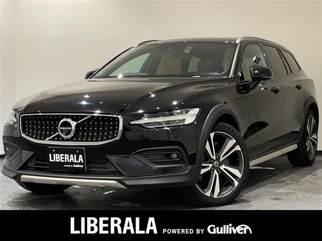 2019 Volvo V60 V60 T5 AWD 4WD Sedan for sale, Japanese used car export - photo 1 of 24 | GULJI TRADERS