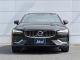2019 Volvo V60 T5 INSCRIPITIN Sedan for sale, Japanese used car export - photo 2 of 25 | GULJI TRADERS