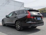 2019 Volvo V60 T5 INSCRIPITIN Sedan for sale, Japanese used car export - photo 7 of 25 | GULJI TRADERS