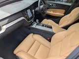 2019 Volvo V60 T5 INSCRIPITIN Sedan for sale, Japanese used car export - photo 16 of 25 | GULJI TRADERS