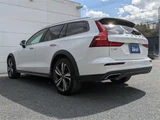2019 Volvo V60 T5AWD PRO Sedan for sale, Japanese used car export - photo 7 of 25 | GULJI TRADERS