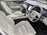 2019 Volvo V60 T5AWD PRO Sedan for sale, Japanese used car export - photo 9 of 25 | GULJI TRADERS