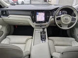 2019 Volvo V60 T5AWD PRO Sedan for sale, Japanese used car export - photo 11 of 25 | GULJI TRADERS