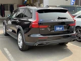 2019 Volvo V60 T5 AWD Sedan for sale, Japanese used car export - photo 7 of 30 | GULJI TRADERS