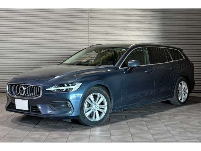 2019 Volvo V60 T5 Sedan for sale, Japanese used car export - photo 1 of 9 | GULJI TRADERS