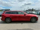 2019 Volvo V60 T5 Sedan for sale, Japanese used car export - photo 2 of 44 | GULJI TRADERS