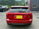 2019 Volvo V60 T5 Sedan for sale, Japanese used car export - photo 8 of 44 | GULJI TRADERS