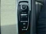 2019 Volvo V60 T5 Sedan for sale, Japanese used car export - photo 29 of 44 | GULJI TRADERS