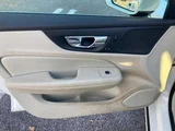 2019 Volvo V60 T5 Sedan for sale, Japanese used car export - photo 21 of 23 | GULJI TRADERS