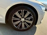 2020 Volvo V60 T5 Sedan for sale, Japanese used car export - photo 24 of 39 | GULJI TRADERS