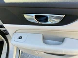 2020 Volvo V60 T5 Sedan for sale, Japanese used car export - photo 28 of 39 | GULJI TRADERS