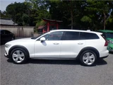 2020 Volvo V60 Sedan for sale, Japanese used car export - photo 8 of 37 | GULJI TRADERS