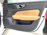 2020 Volvo V60 T5 Sedan for sale, Japanese used car export - photo 18 of 30 | GULJI TRADERS