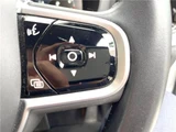 2020 Volvo V60 T5 Sedan for sale, Japanese used car export - photo 26 of 30 | GULJI TRADERS