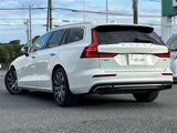 2020 Volvo V60 V60 T5 Sedan for sale, Japanese used car export - photo 2 of 23 | GULJI TRADERS