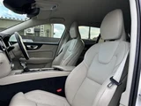 2020 Volvo V60 V60 T5 Sedan for sale, Japanese used car export - photo 8 of 23 | GULJI TRADERS